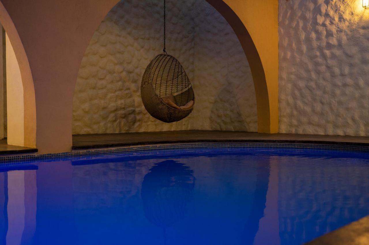 Hotel Dex Tlaquepaque Exteriör bild
